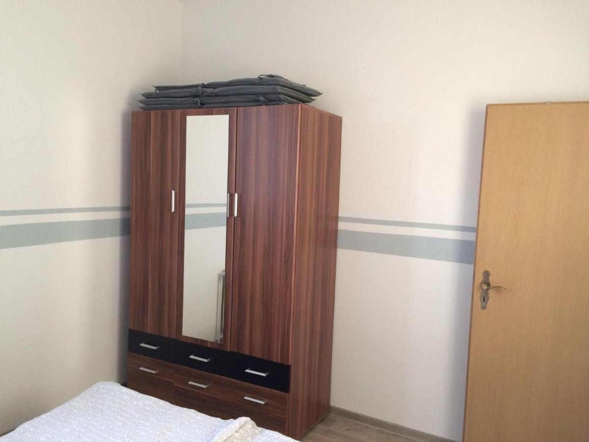 Ferienwohnung-haus-luetje-wehr *